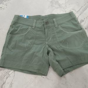 KUHL Half Moon hiking shorts, mid-rise front, size 2, NWT